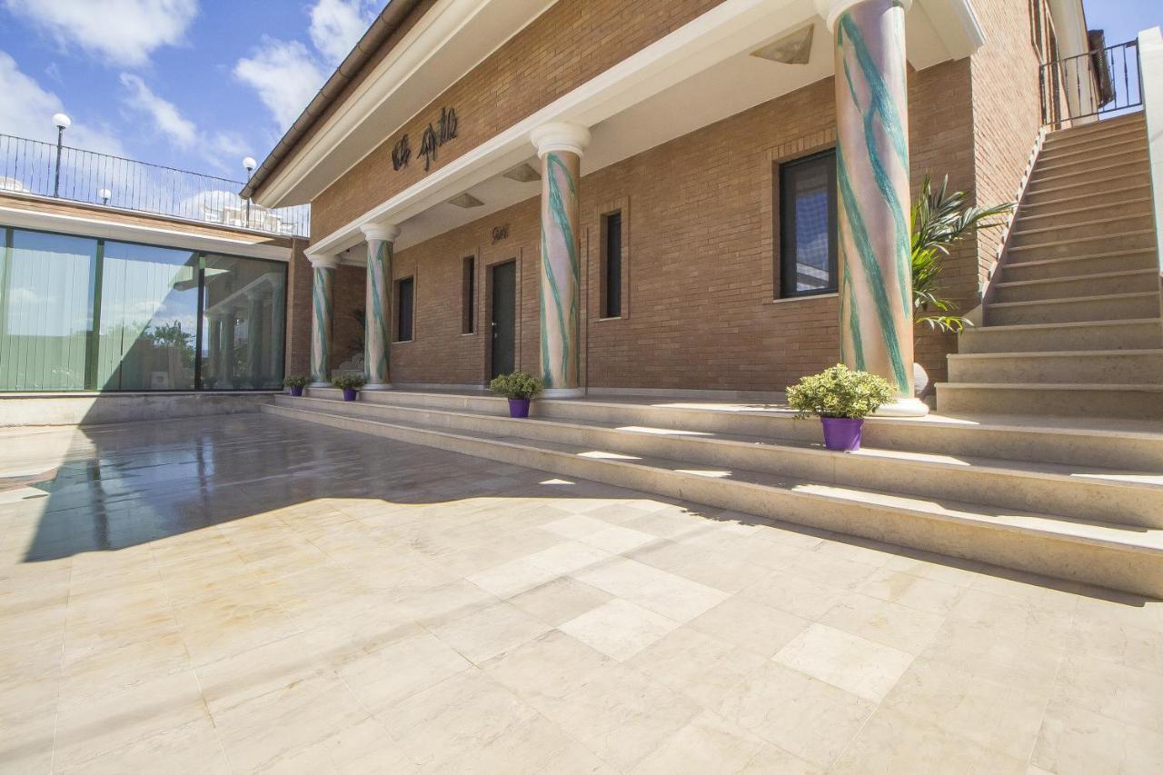 Villa Gentile Фоче-Варано Экстерьер фото